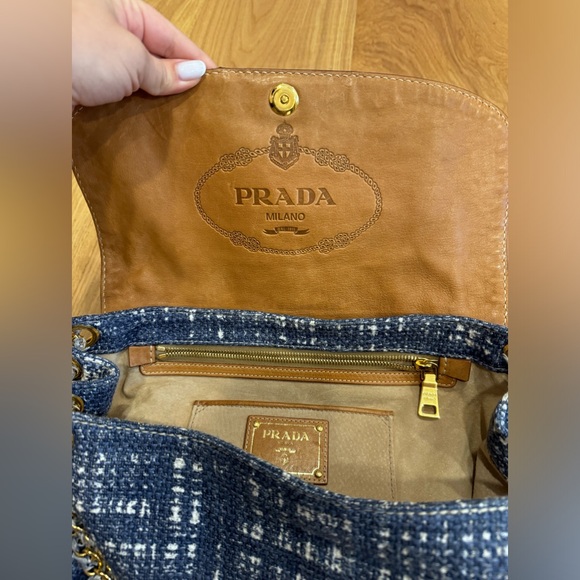 Prada Tela tweed handbag - Picture 7 of 11